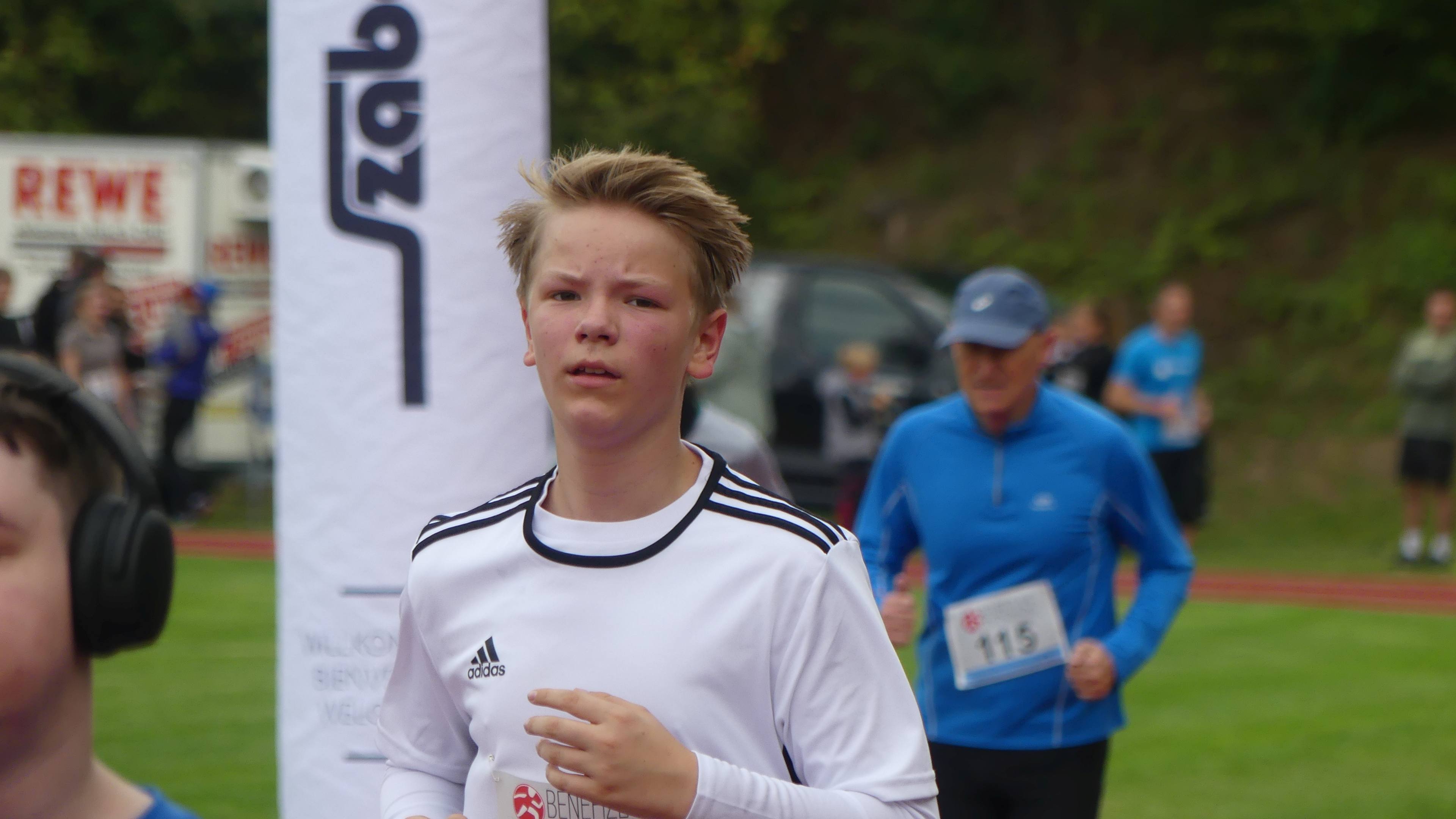 Bild vom 14. Benefizlauf im Jahr 2024. Dies ist das 65. Bild.